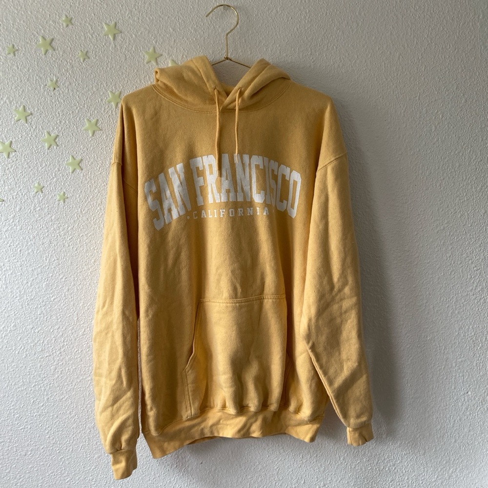San Francisco California Yellow Hoodie women’s size XL